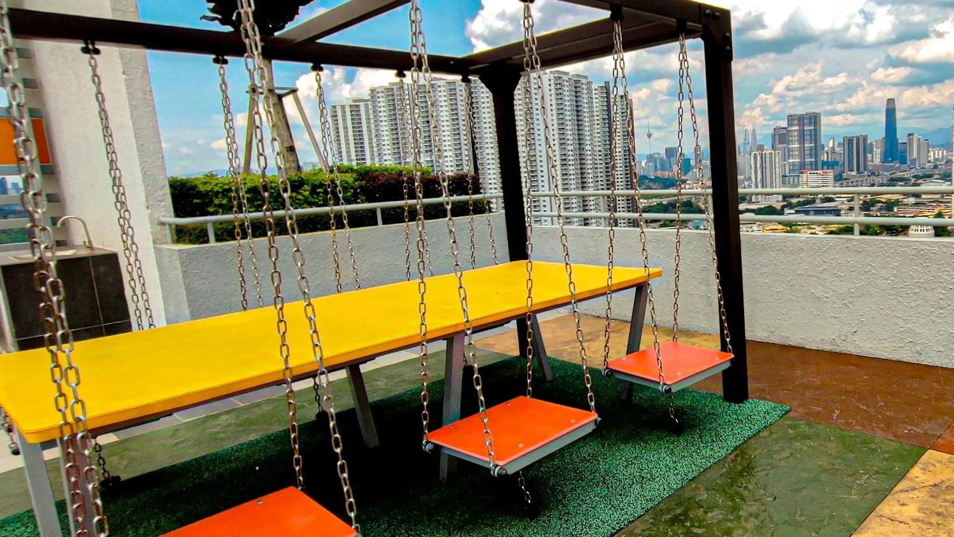 Cloud Deck At Pixel City Sentral By Hck Kuala Lumpur Apartment