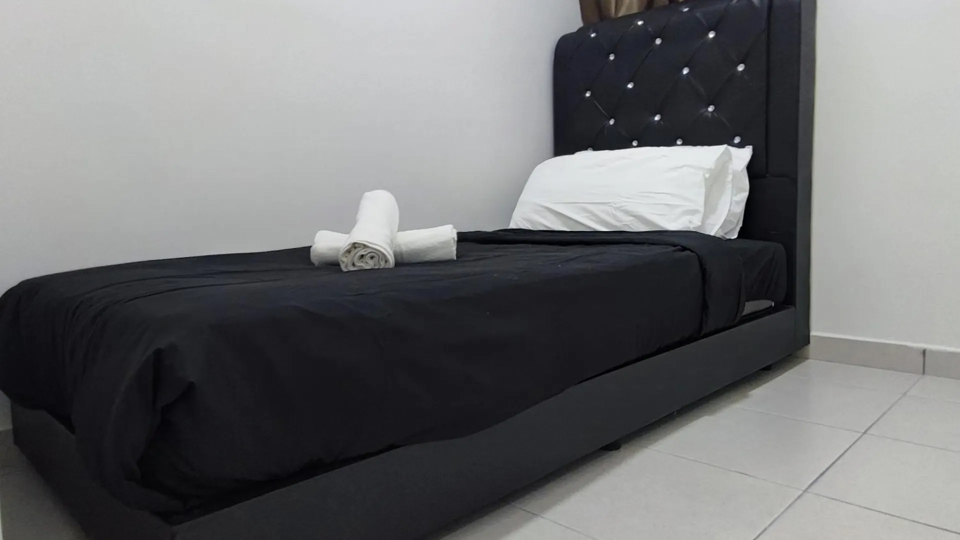 Apartment Cloud Deck At Pixel City Sentral By Hck Kuala Lumpur Malaysia
